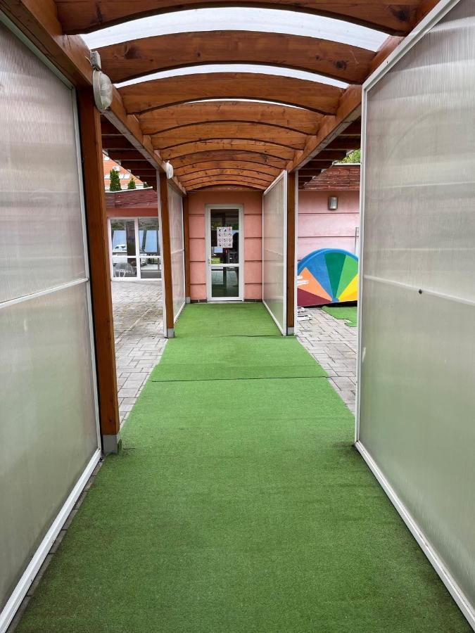 Brookforest Apartman Hajdúszoboszló Εξωτερικό φωτογραφία