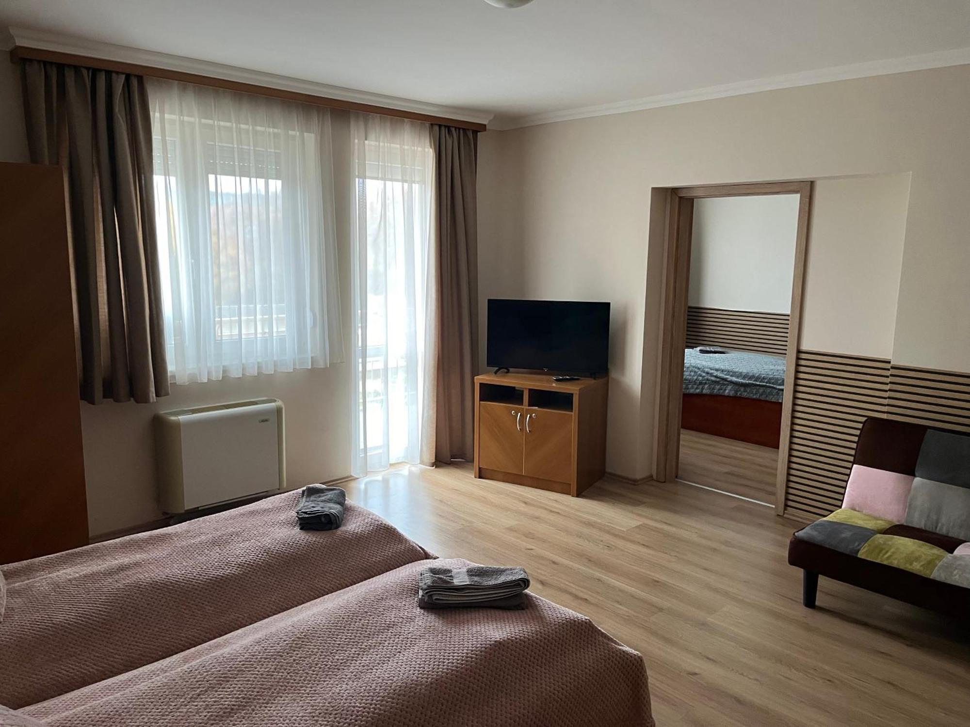 Brookforest Apartman Hajdúszoboszló Εξωτερικό φωτογραφία