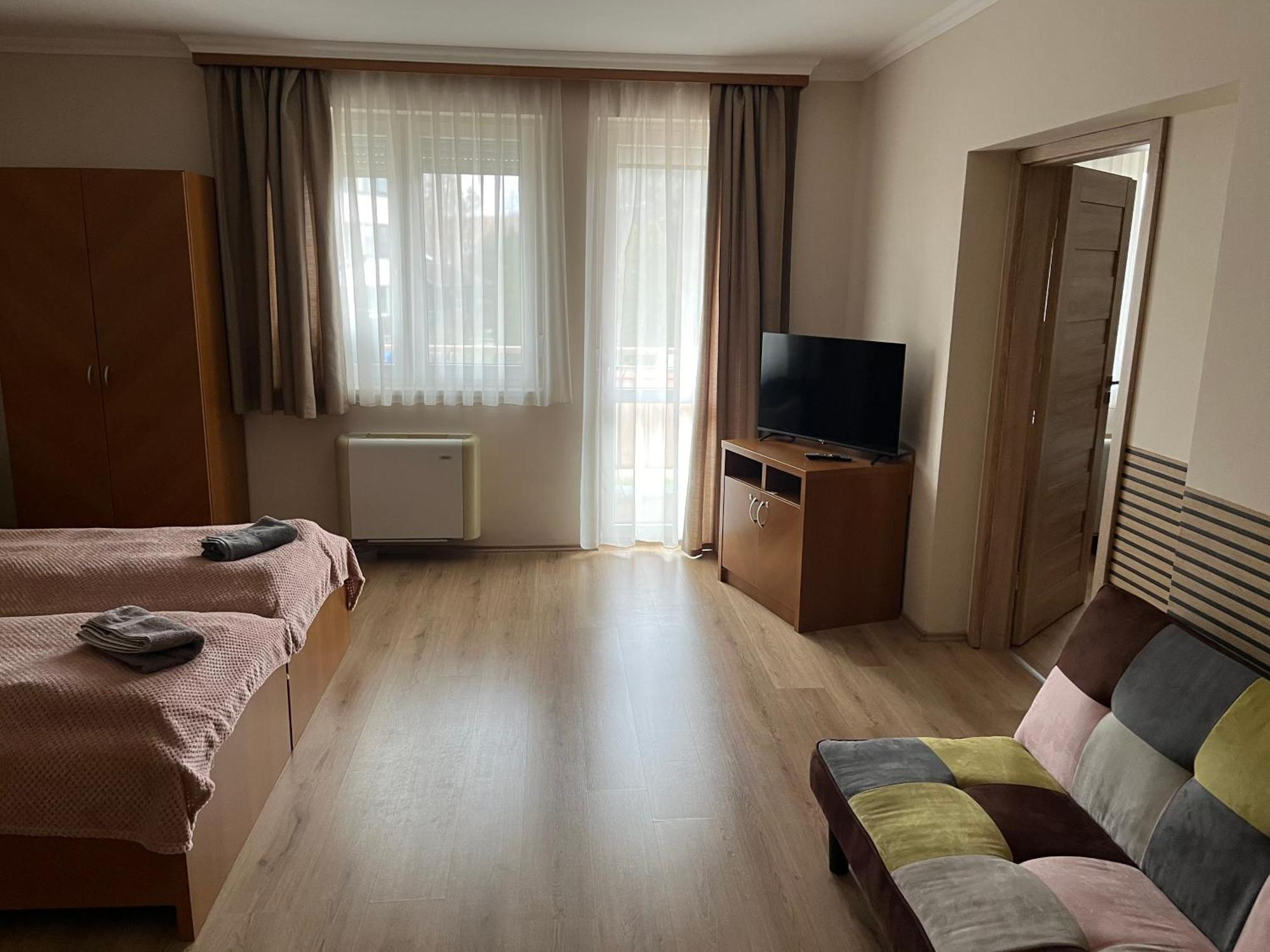 Brookforest Apartman Hajdúszoboszló Εξωτερικό φωτογραφία